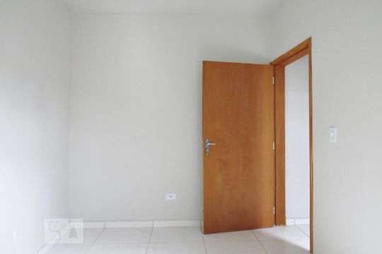 Quarto 1 de apartamento para alugar com 2 quartos, 65m² em Vila Mazzei, São Paulo