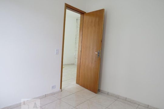 Quarto de kitnet/studio à venda com 1 quarto, 45m² em Vila Mazzei, São Paulo