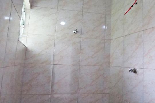 Banheiro de kitnet/studio à venda com 1 quarto, 45m² em Vila Mazzei, São Paulo