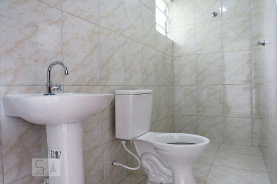 Banheiro de kitnet/studio à venda com 1 quarto, 45m² em Vila Mazzei, São Paulo