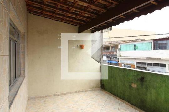 Varanda de casa à venda com 3 quartos, 150m² em Jardim Tietê, São Paulo