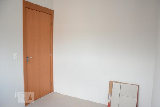 Apartamento para alugar com 2 quartos, 49m² em Olaria, Canoas
