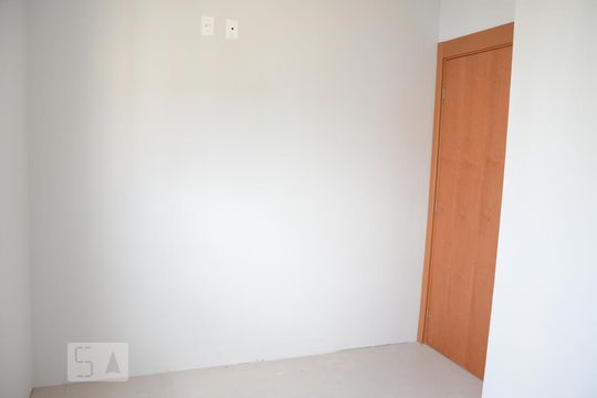 Apartamento para alugar com 2 quartos, 49m² em Olaria, Canoas