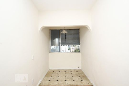 Sala de apartamento à venda com 2 quartos, 70m² em Botafogo, Rio de Janeiro