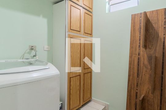 Quarto de Serviço de apartamento à venda com 2 quartos, 134m² em Bela Vista, São Paulo