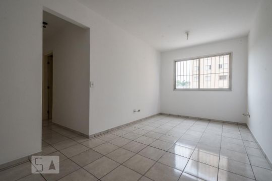 Sala de apartamento à venda com 2 quartos, 58m² em Vila Babilônia, São Paulo