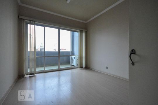 Quarto 1 de apartamento para alugar com 2 quartos, 190m² em Centro, Campinas