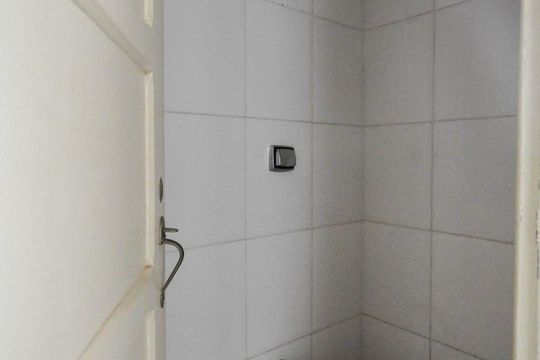 Banheiro de Serviço de apartamento para alugar com 2 quartos, 190m² em Centro, Campinas
