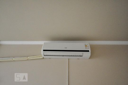 Detalhe Sala de apartamento para alugar com 2 quartos, 190m² em Centro, Campinas