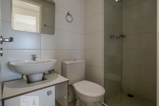 Banheiro de apartamento para alugar com 1 quarto, 37m² em Liberdade, São Paulo