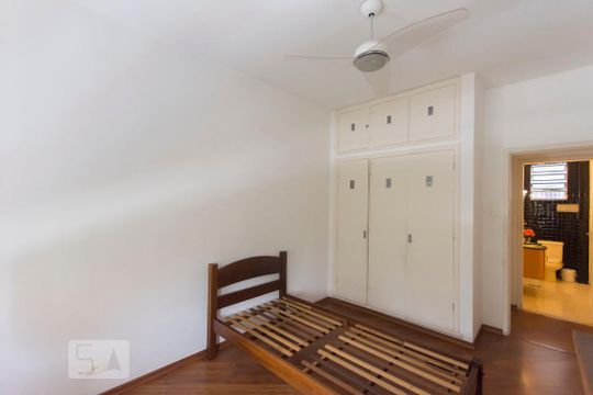 Quarto 03 de apartamento para alugar com 3 quartos, 140m² em Jardim Paulista, São Paulo