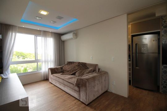 Sala de apartamento para alugar com 3 quartos, 72m² em Rubem Berta, Porto Alegre