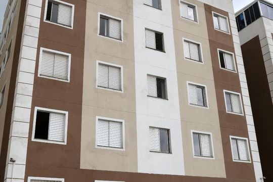 Fachada do bloco de apartamento à venda com 3 quartos, 72m² em Parque Marabá, São Paulo