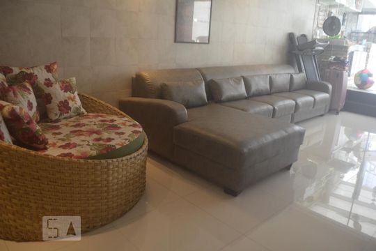 Sala de casa à venda com 4 quartos, 325m² em Jardim Londrina, São Paulo