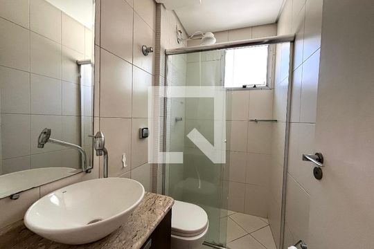 Banheiro de apartamento para alugar com 2 quartos, 63m² em Vila Mascote, São Paulo