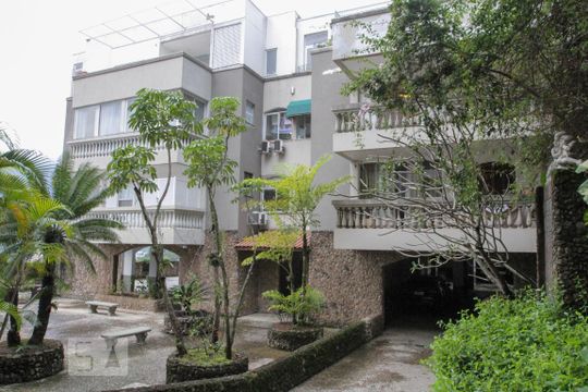 Fachada do loco de apartamento à venda com 2 quartos, 155m² em Lagoa, Rio de Janeiro