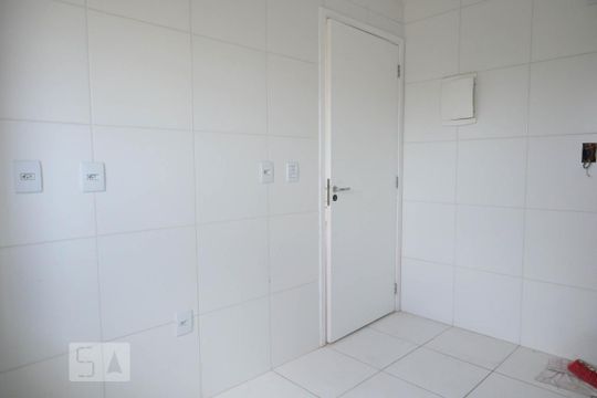 Apartamento para alugar com 2 quartos, 55m² em Vila Nova Esperia, Jundiaí