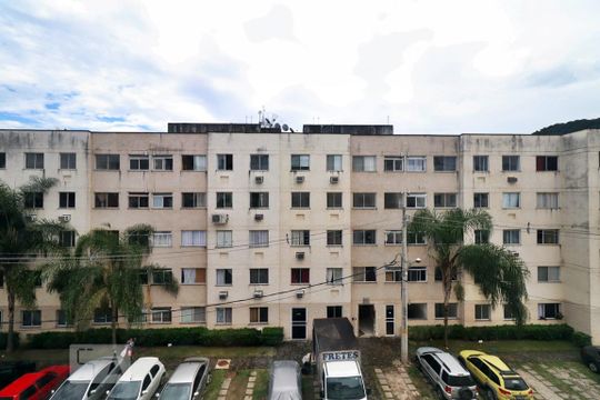 Vista Quarto 2 de apartamento para alugar com 2 quartos, 40m² em Vargem Pequena, Rio de Janeiro