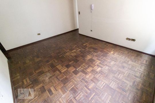 Apartamento para alugar com 2 quartos, 57m² em Rebouças, Curitiba