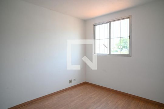 Sala de apartamento para alugar com 2 quartos, 60m² em Jardim Santa Emília, São Paulo