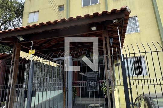 Fachada de apartamento para alugar com 2 quartos, 60m² em Jardim Santa Emília, São Paulo