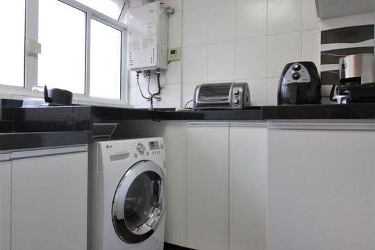Área de serviço de apartamento à venda com 3 quartos, 115m² em Vila Andrade, São Paulo
