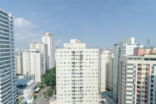 Vista de apartamento à venda com 3 quartos, 240m² em Parque Imperial, São Paulo