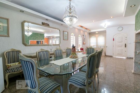 Sala 1 de casa à venda com 4 quartos, 750m² em Vila Rosália, Guarulhos
