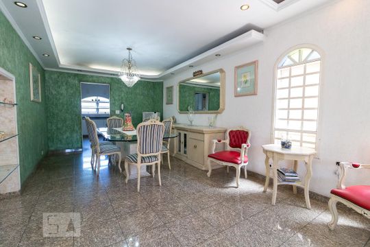 Sala 1 de casa à venda com 4 quartos, 750m² em Vila Rosália, Guarulhos