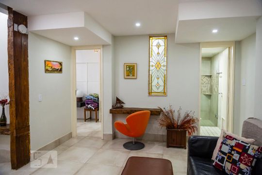 Sala de apartamento à venda com 2 quartos, 70m² em Copacabana, Rio de Janeiro
