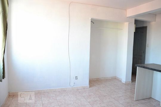 Kitnet/Studio à venda com 1 quarto, 28m² em Bairro Fátima, Canoas