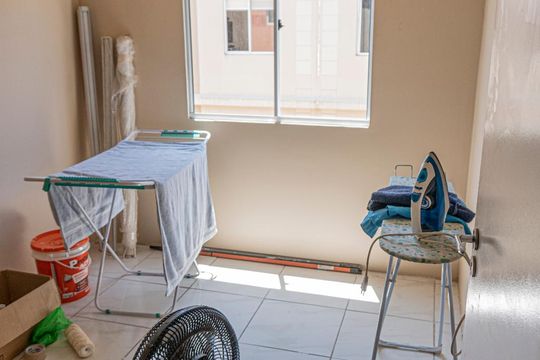 Dormitório 1 de apartamento à venda com 2 quartos, 44m² em São Miguel, São Leopoldo
