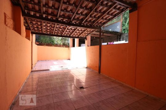 Detalhe da area de serviço de casa para alugar com 2 quartos, 80m² em Cidade Intercap, Taboão da Serra
