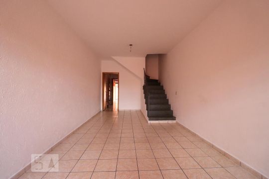 Sala de casa para alugar com 2 quartos, 80m² em Cidade Intercap, Taboão da Serra