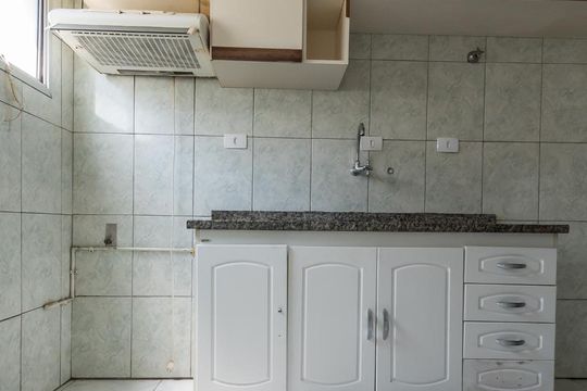 Cozinha de apartamento para alugar com 2 quartos, 67m² em Vila Clementino, São Paulo