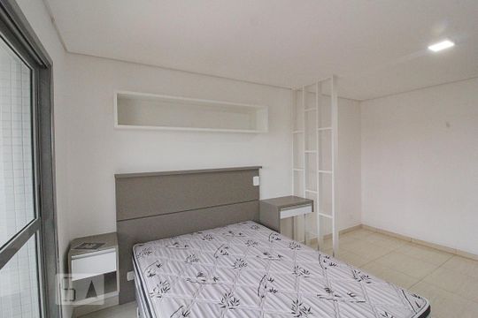 Detalhe Sala de kitnet/studio à venda com 1 quarto, 30m² em Rebouças, Curitiba