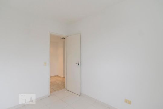 Quarto 1 de apartamento para alugar com 2 quartos, 57m² em Vila Cruz das Almas, São Paulo