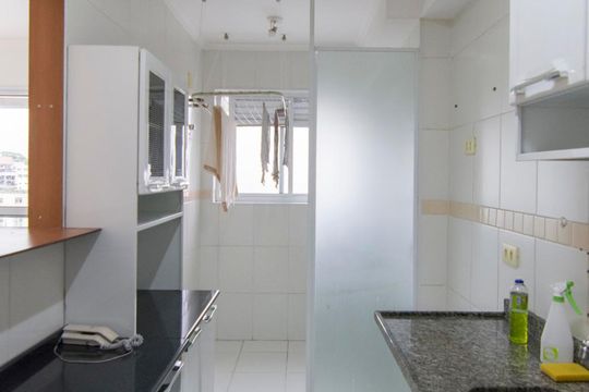 Cozinha de apartamento à venda com 2 quartos, 57m² em Vila Cruz das Almas, São Paulo