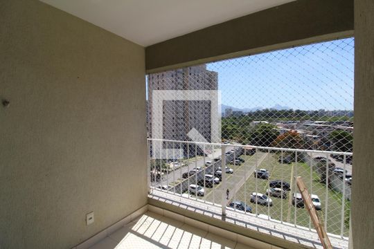 Varanda de apartamento à venda com 2 quartos, 75m² em Jacarepaguá, Rio de Janeiro