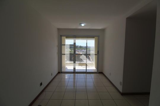 Sala de apartamento à venda com 2 quartos, 75m² em Jacarepaguá, Rio de Janeiro