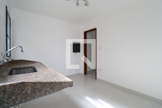Cozinha de casa para alugar com 2 quartos, 138m² em Água Branca, São Paulo