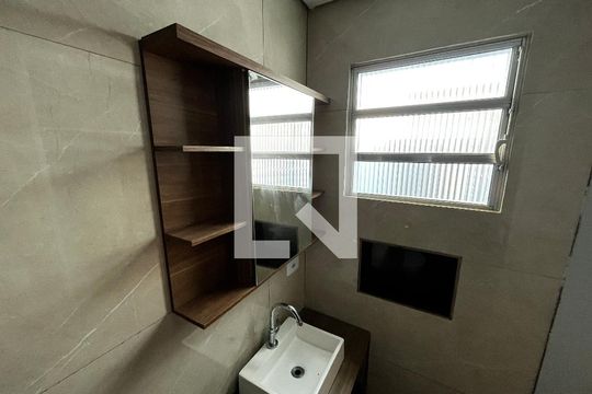 Banheiro da Suíte 1 de casa à venda com 5 quartos, 499m² em Vila Romero, São Paulo