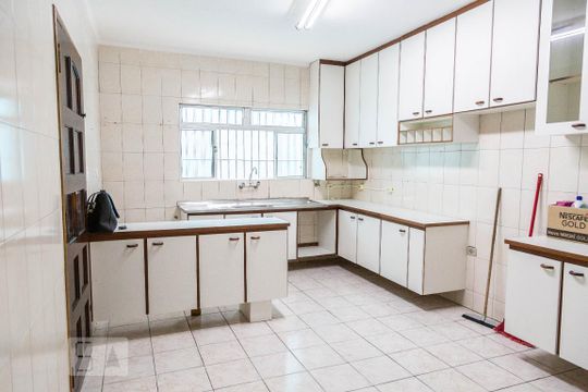 Cozinha de casa para alugar com 4 quartos, 150m² em Itaquera, São Paulo