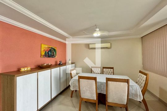 Sala de casa de condomínio à venda com 4 quartos, 296m² em Recreio dos Bandeirantes, Rio de Janeiro