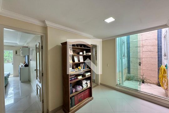 Hall Íntimo de casa de condomínio à venda com 4 quartos, 296m² em Recreio dos Bandeirantes, Rio de Janeiro