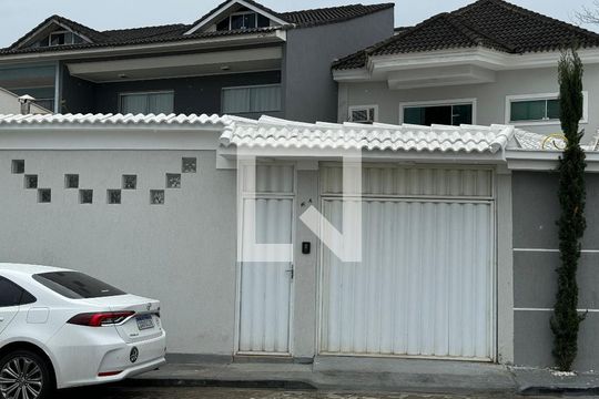Fachada de casa de condomínio à venda com 4 quartos, 296m² em Recreio dos Bandeirantes, Rio de Janeiro