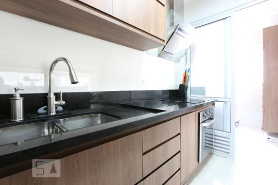 cozinha de apartamento à venda com 2 quartos, 103m² em Vila Suzana, São Paulo