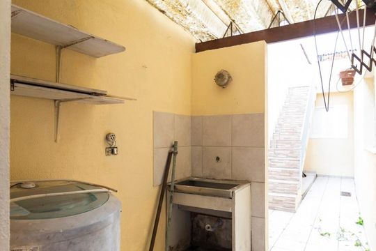 Área de Serviço de casa à venda com 4 quartos, 100m² em Vila Babilônia, São Paulo