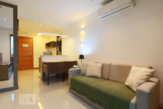 Apartamento para alugar com 1 quarto, 35m² em Jacarepaguá, Rio de Janeiro