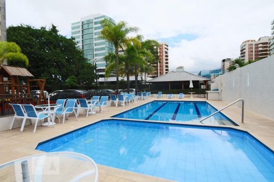Área comum - Piscina de apartamento à venda com 3 quartos, 120m² em Barra da Tijuca, Rio de Janeiro